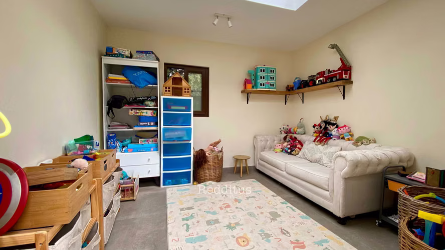 Remodelada y ampliada, pasos Lincoln (173366)