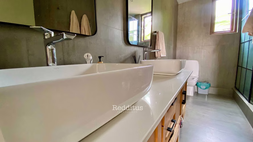 Remodelada y ampliada, pasos Lincoln (173366)