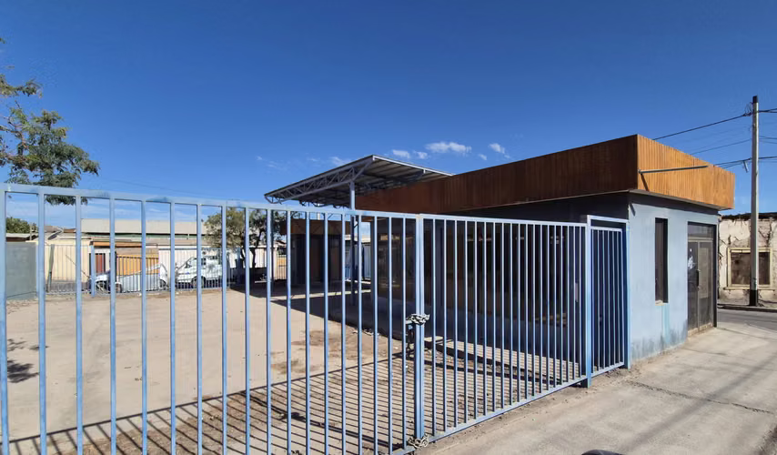 VENDO  TERRENO COMERCIAL EN PICA