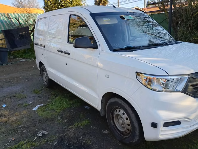 Vendo furgón Chevrolet N400 max
