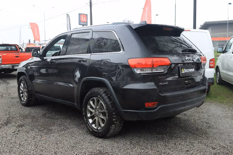 SUV JEEP GRAND CHEROKEE 3.6 LAREDO BENCINA 4X4 AUTOMATICO 2014