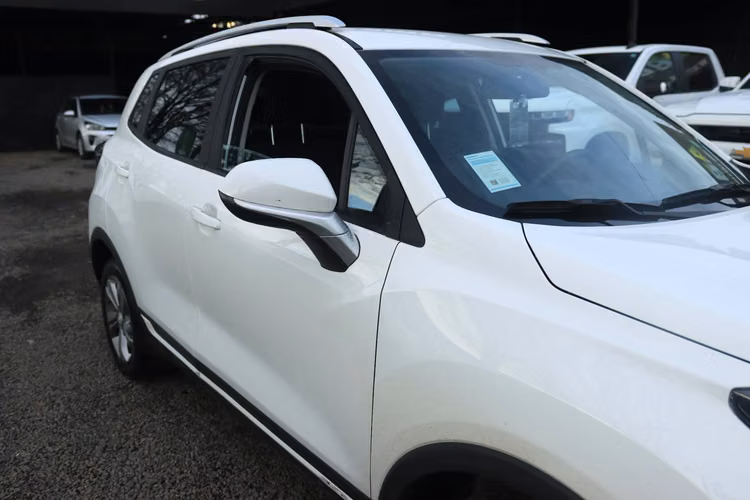 CHANGAN CS15 AÑO 2024 UNICA DUEÑA FULL EQUIPO CON AC MT BENCINA