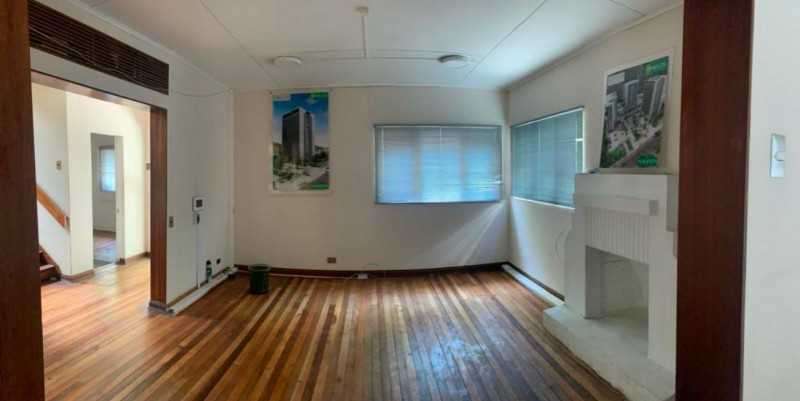 Casa comercial sector poniente (173402)