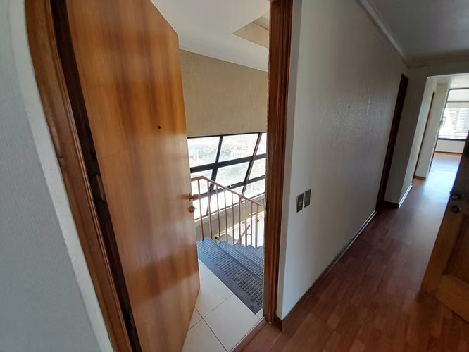 Penthouse a Una Cuadra de Av. Libertad (173398)