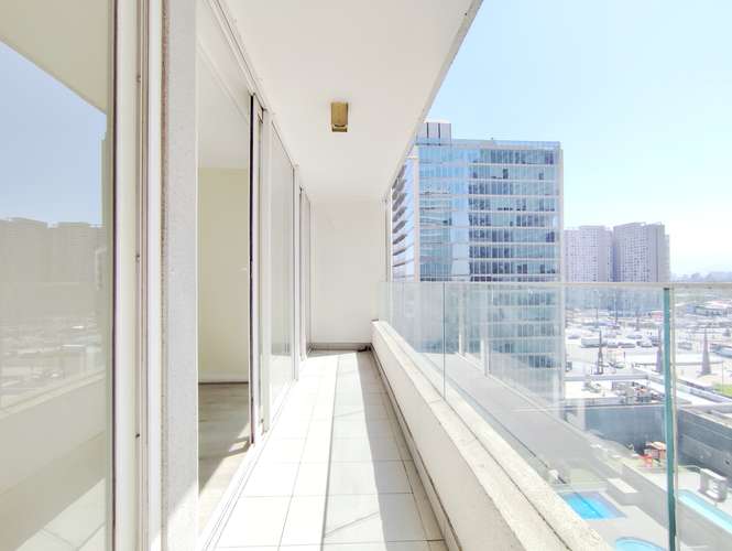 EXCELENTE 2D1B CON TERRAZA EN ESTACIÓN CENTRAL - Imagen 2