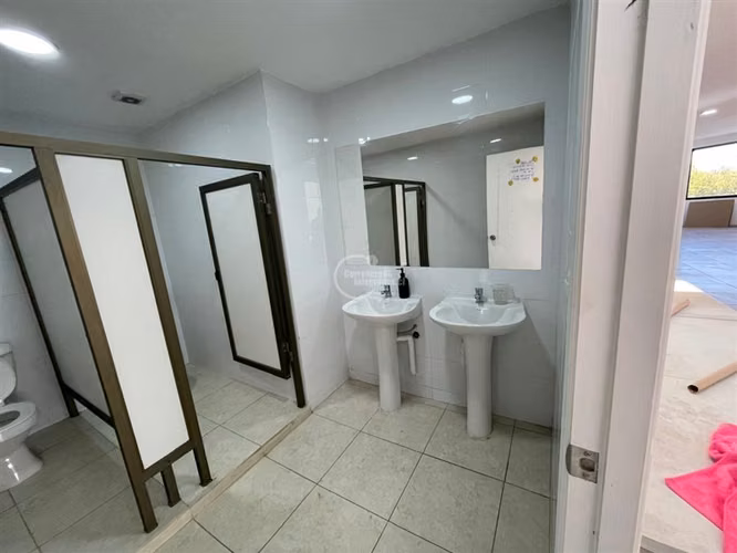 Local Comercial en arriendo en Estación Central
