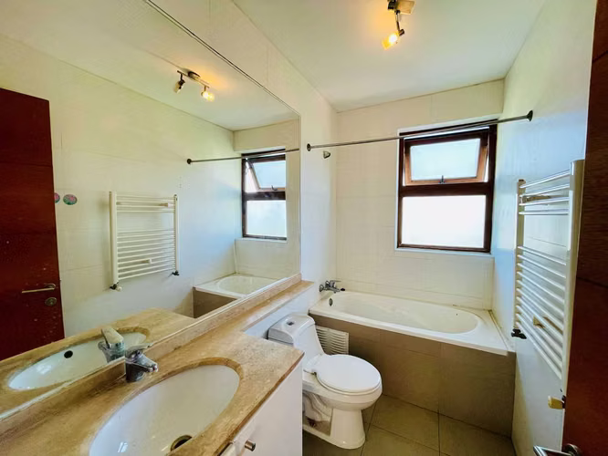 Fantástica casa en exclusivo condominio  (89905)