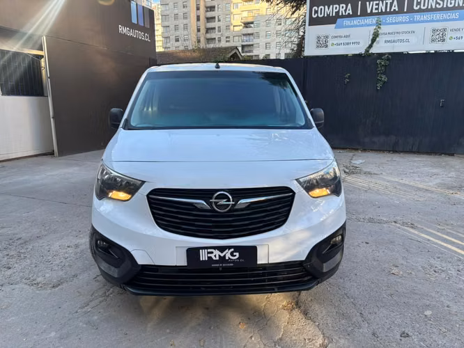 2024 Opel Combo 1.5 TD MT6 E6 AC