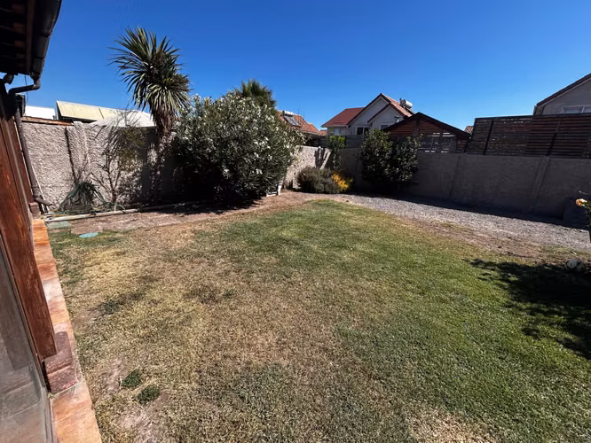 Casa 3D,3B, 2E, Logg,  Quincho, Acceso Laguna (173439)