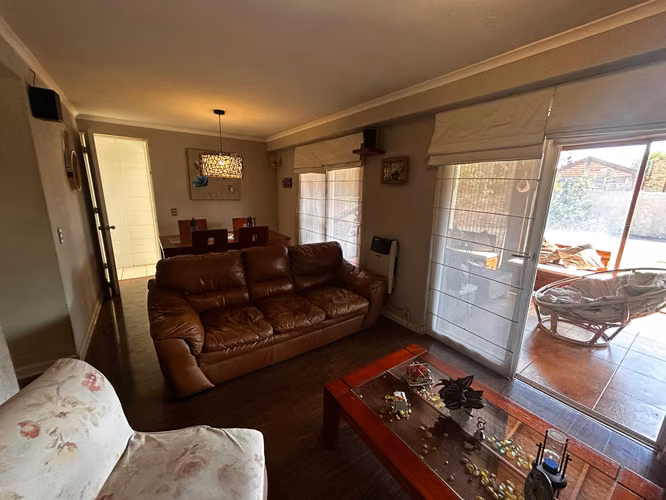 Casa 3D,3B, 2E, Logg,  Quincho, Acceso Laguna (173439)