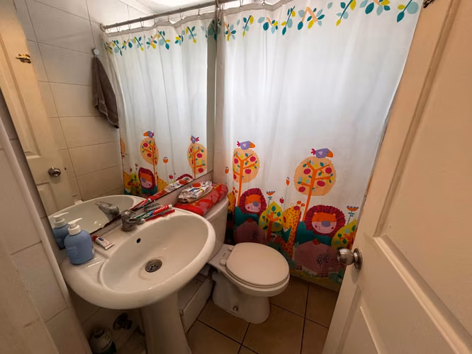 Casa 3D,3B, 2E, Logg,  Quincho, Acceso Laguna (173439)
