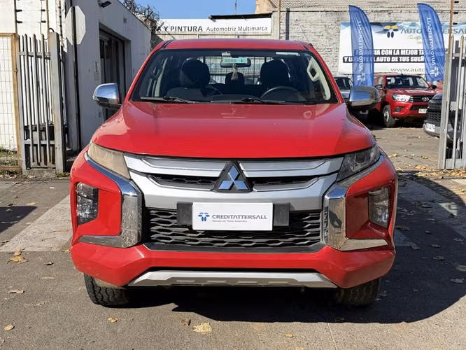 MITSUBISHI L200 2023