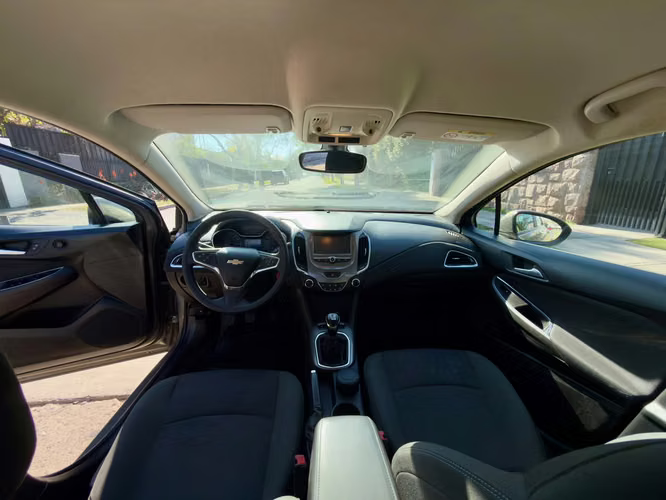 Chevrolet Cruze HB 1.4
