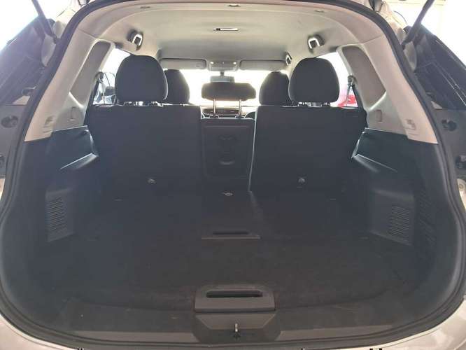 NISSAN X-TRAIL T32 CVT 2.5 AUT 2023 - Imagen 5