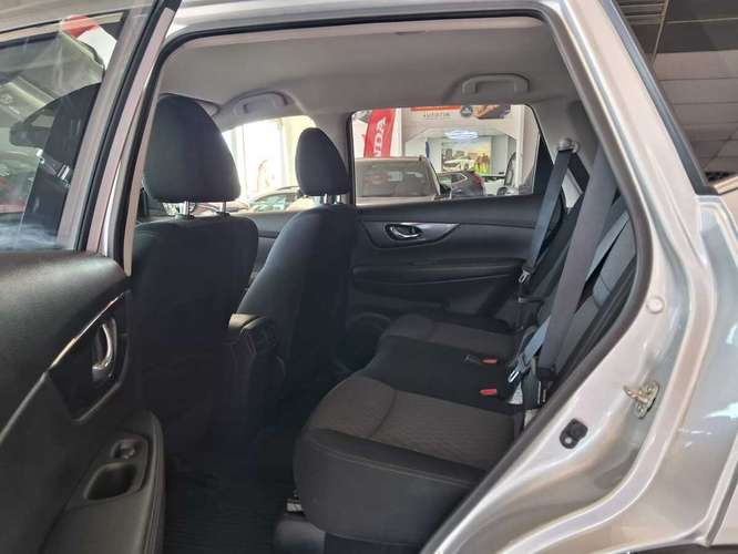 NISSAN X-TRAIL T32 CVT 2.5 AUT 2023 - Imagen 7
