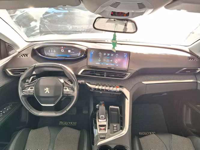 PEUGEOT 5008 ACTIVE 1.6 E-HDI 112HP 2022