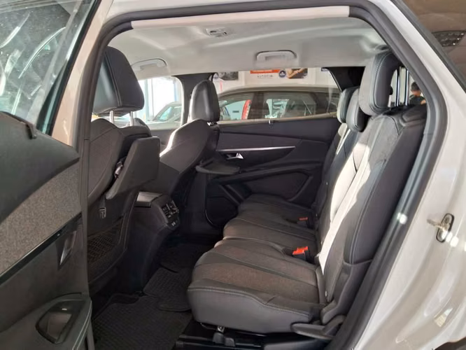 PEUGEOT 5008 ACTIVE 1.6 E-HDI 112HP 2022
