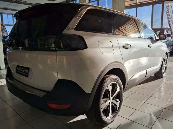 PEUGEOT 5008 ACTIVE 1.6 E-HDI 112HP 2022