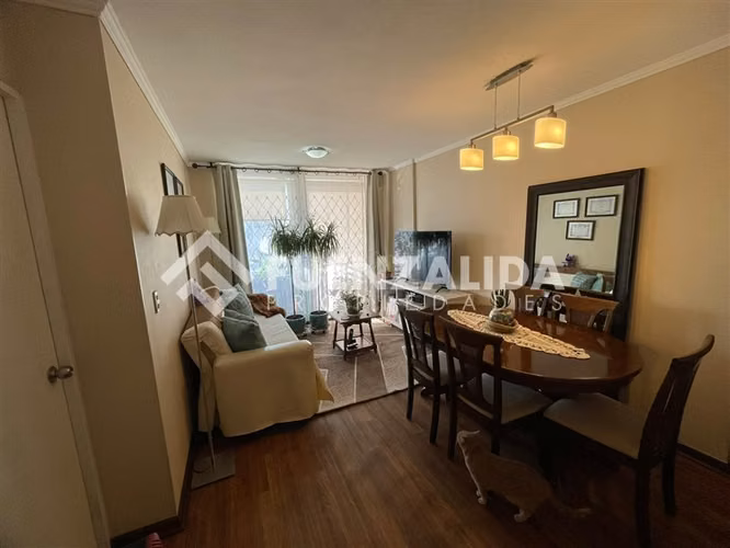Departamento en venta de 2 dorm. en Maipú