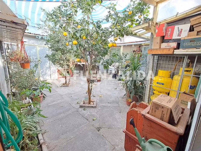 Casa en venta de 4 dorm. en Maipú
