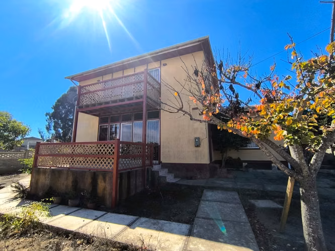 CASA EN CONDOMINIO EN EL QUISCO