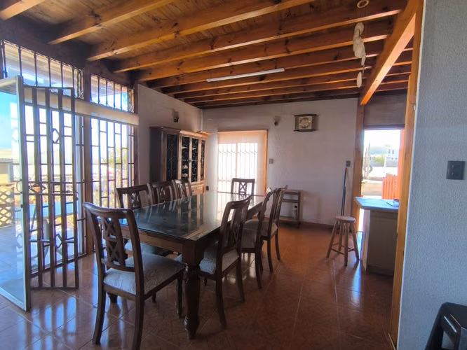 CASA EN CONDOMINIO EN EL QUISCO