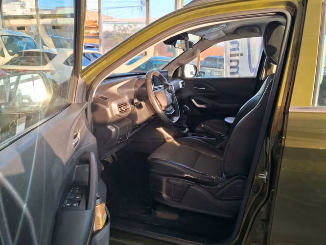 PEUGEOT LANDTREK 1.9 2023