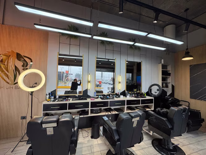 Derecho de llaves Barberia Premium | En Mall (173421)