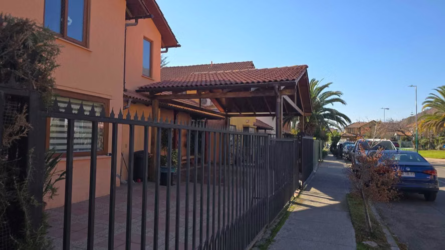 Se Vende Propiedad destacada por su gran terreno (173459)