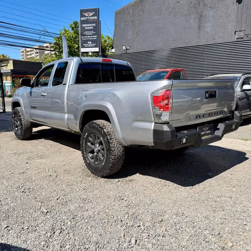 Toyota Tacoma 2.7L