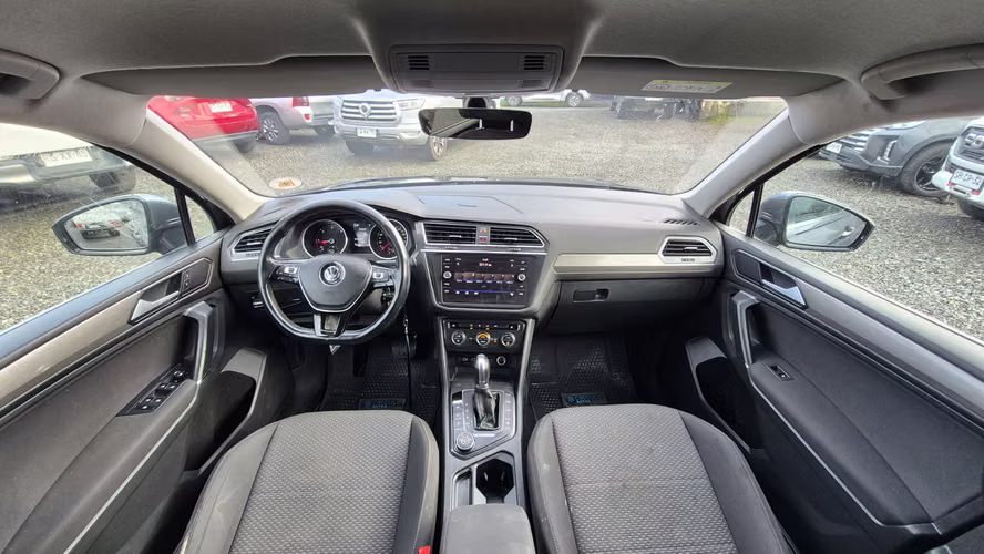 VOLKSWAGEN TIGUAN 2.0 TDI 2018 - Imagen 17