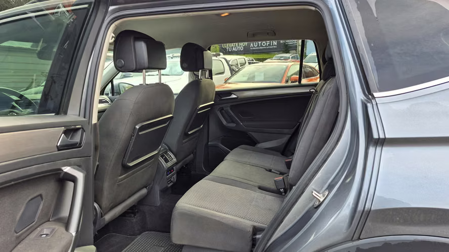 VOLKSWAGEN TIGUAN 2.0 TDI 2018 - Imagen 14