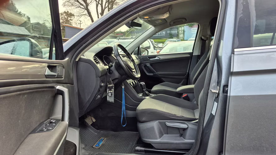 VOLKSWAGEN TIGUAN 2.0 TDI 2018 - Imagen 9