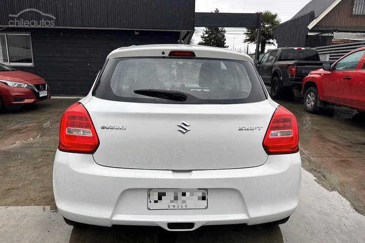 Suzuki Swift 1.2 GLS 4X2 AC AT 5P. - Imagen 5