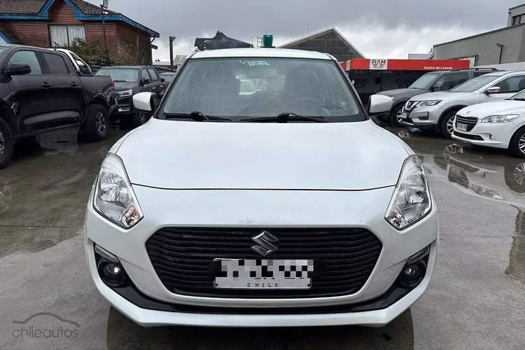 Suzuki Swift 1.2 GLS 4X2 AC AT 5P. - Imagen 2