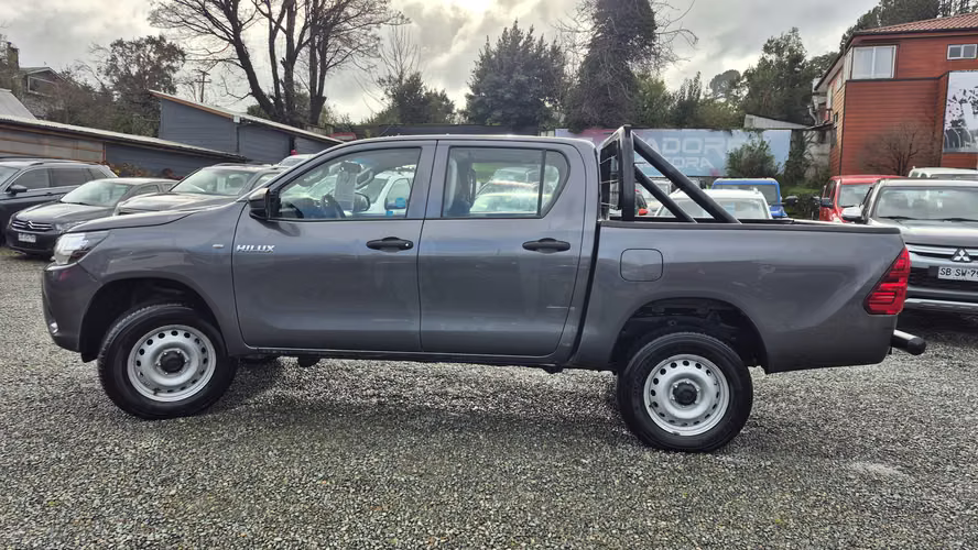 TOYOTA HILUX  2.4 DX 2022