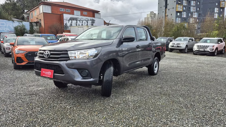 TOYOTA HILUX  2.4 DX 2022