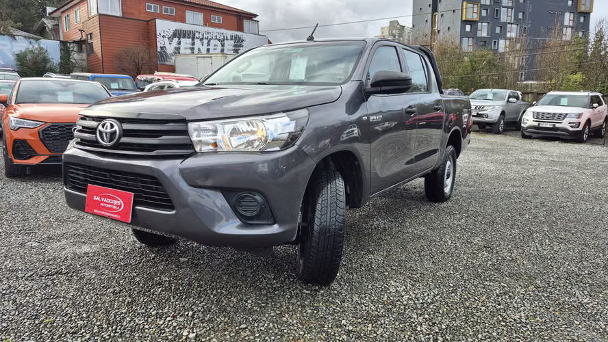 TOYOTA HILUX  2.4 DX 2022