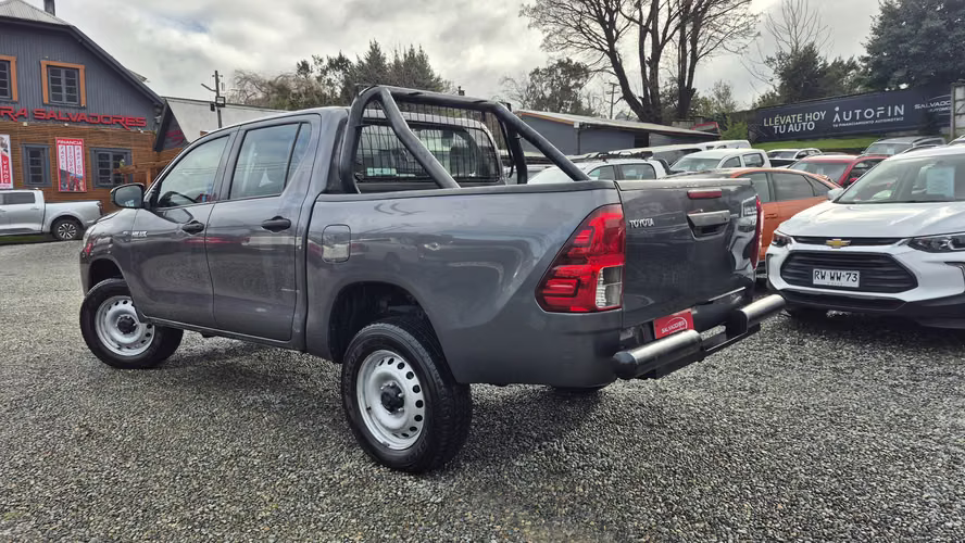 TOYOTA HILUX  2.4 DX 2022