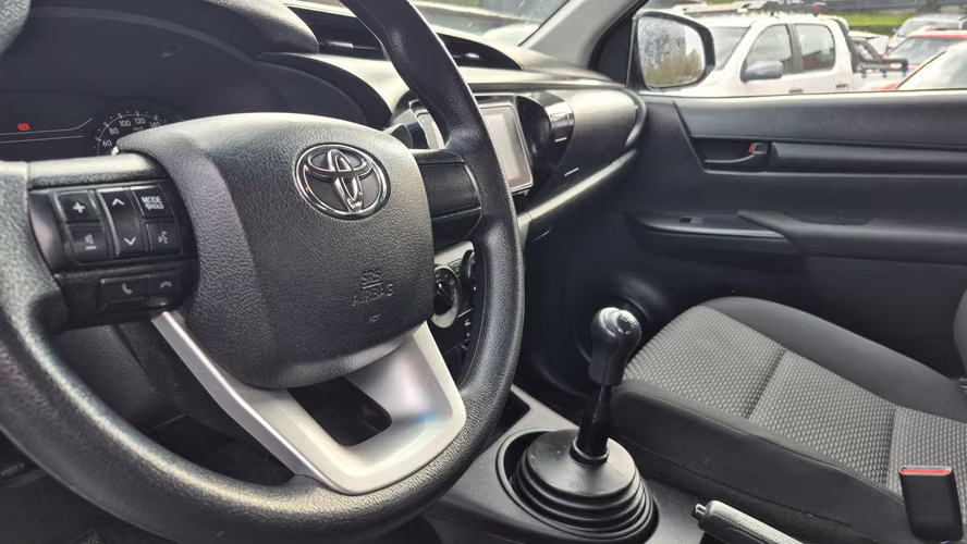 TOYOTA HILUX  2.4 DX 2022