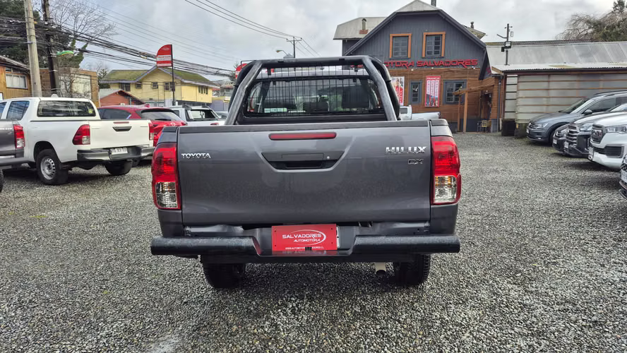 TOYOTA HILUX  2.4 DX 2022