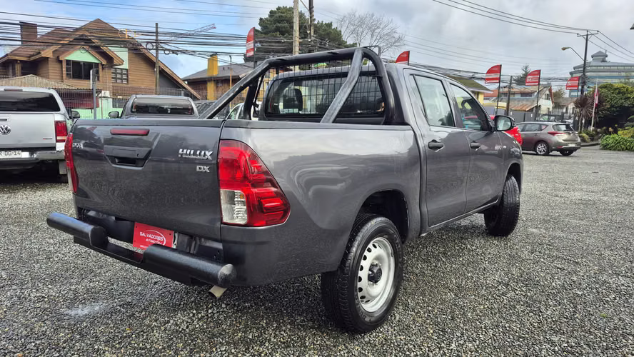 TOYOTA HILUX  2.4 DX 2022