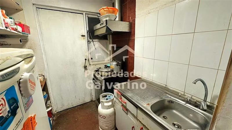 Casa esquina en venta de 2 dorm. en Las Condes - Imagen 11