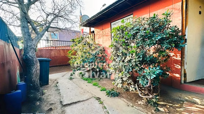 Casa esquina en venta de 2 dorm. en Las Condes - Imagen 4