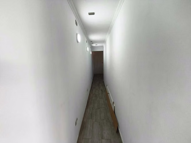 Amplia casa en condominio cerrado (173490)