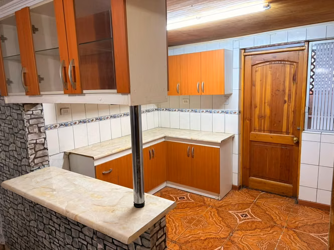 Se Arrienda Casa en Puente Alto – 2D/1B – Gran Estacionamiento ($450.000)