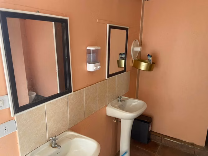 EN ARRIENDO PARCELA CON USO COMERCIAL  (173543)