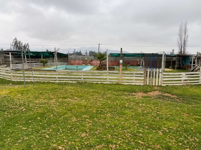 EN ARRIENDO PARCELA CON USO COMERCIAL  (173543)