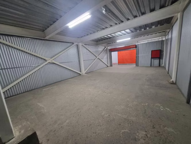 BODEGA + C. NEGOCIOS. S/GARANTÍA. SOLO DICOM  (173237)