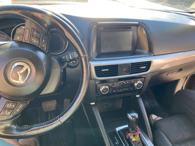 Vendo Jeep Mazda cx5 año 2015